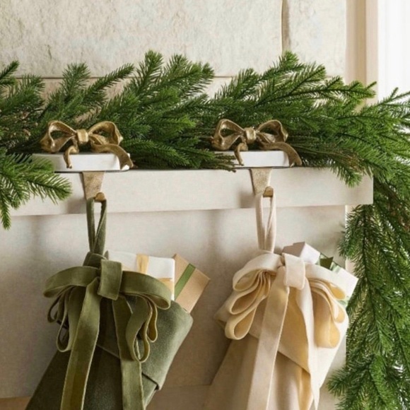 Studio McGee Other - 2 l Marble & Metal Bow Christmas Stocking Holder Gold - Threshold Studio McGee